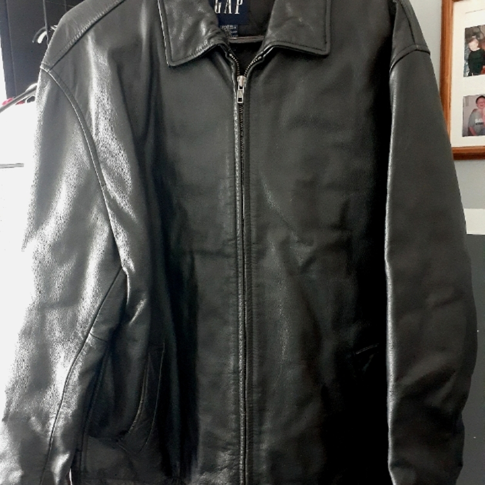Mens Brown Leather Coat By Gap. Size Small Price-$30